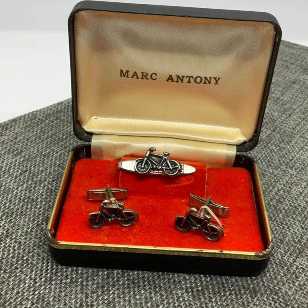 Marc Antony Vintage Bicycle Cuff Links and Tie Clip